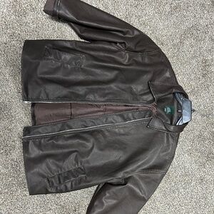 BROWN LEATHER JACKET